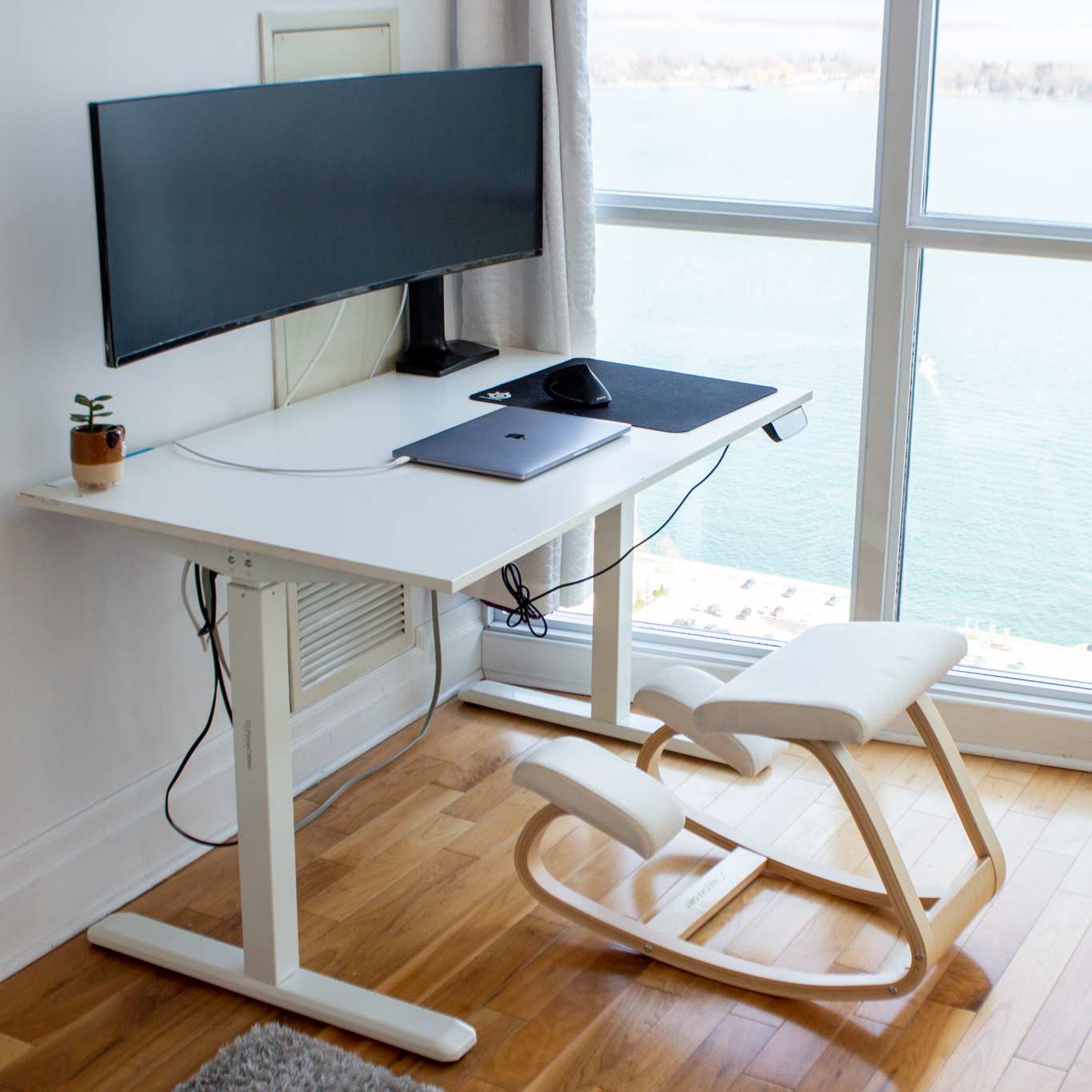 Ergonomic Kneeling Chair For Back Pain
